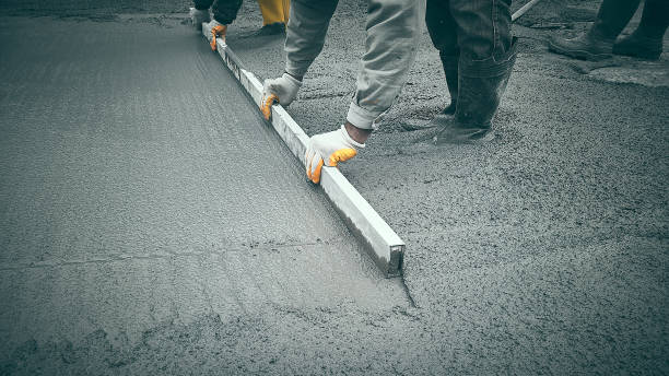 Best Concrete Driveway Installation in Lochmoor Waterway Estates, FL